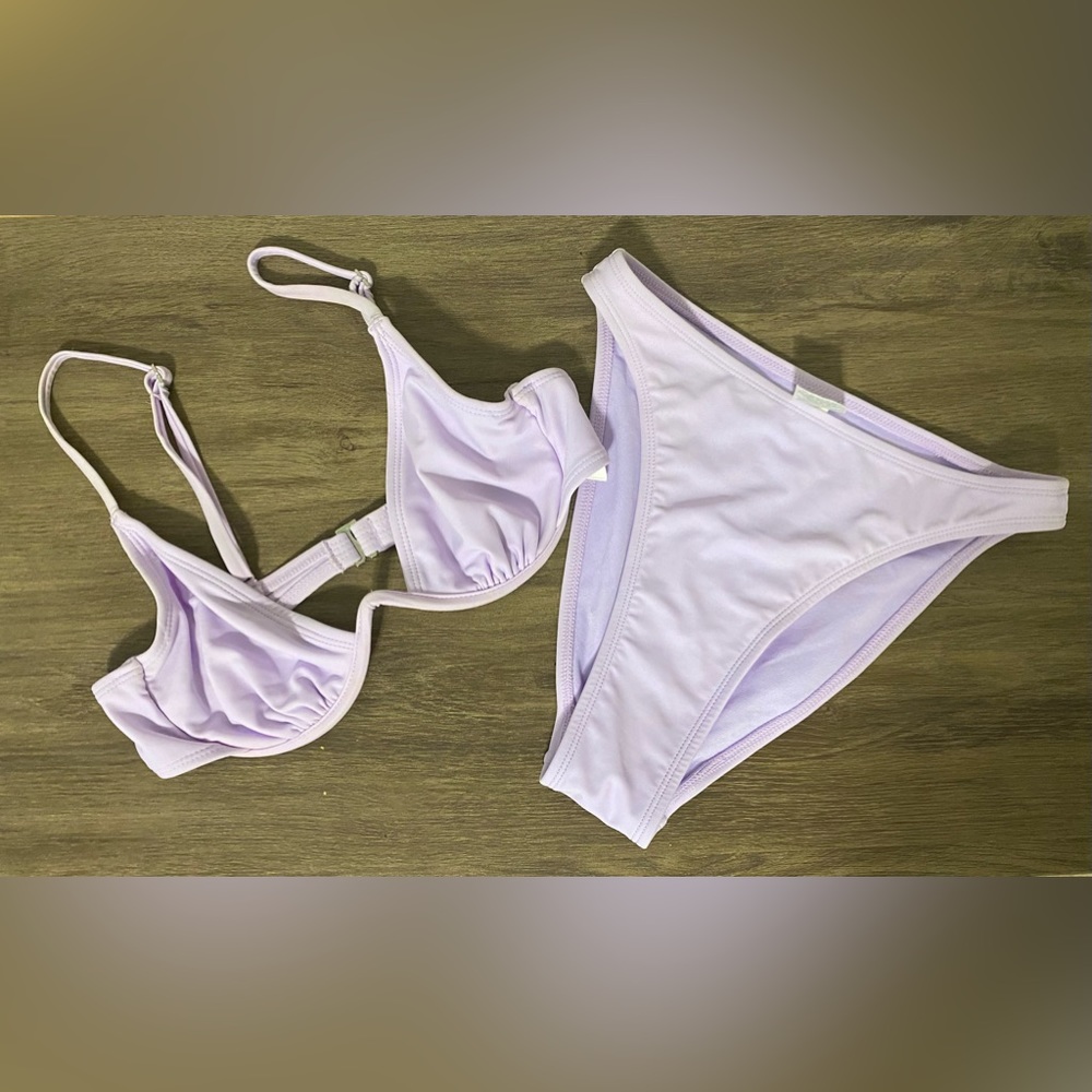 Lilac bikini with underwire